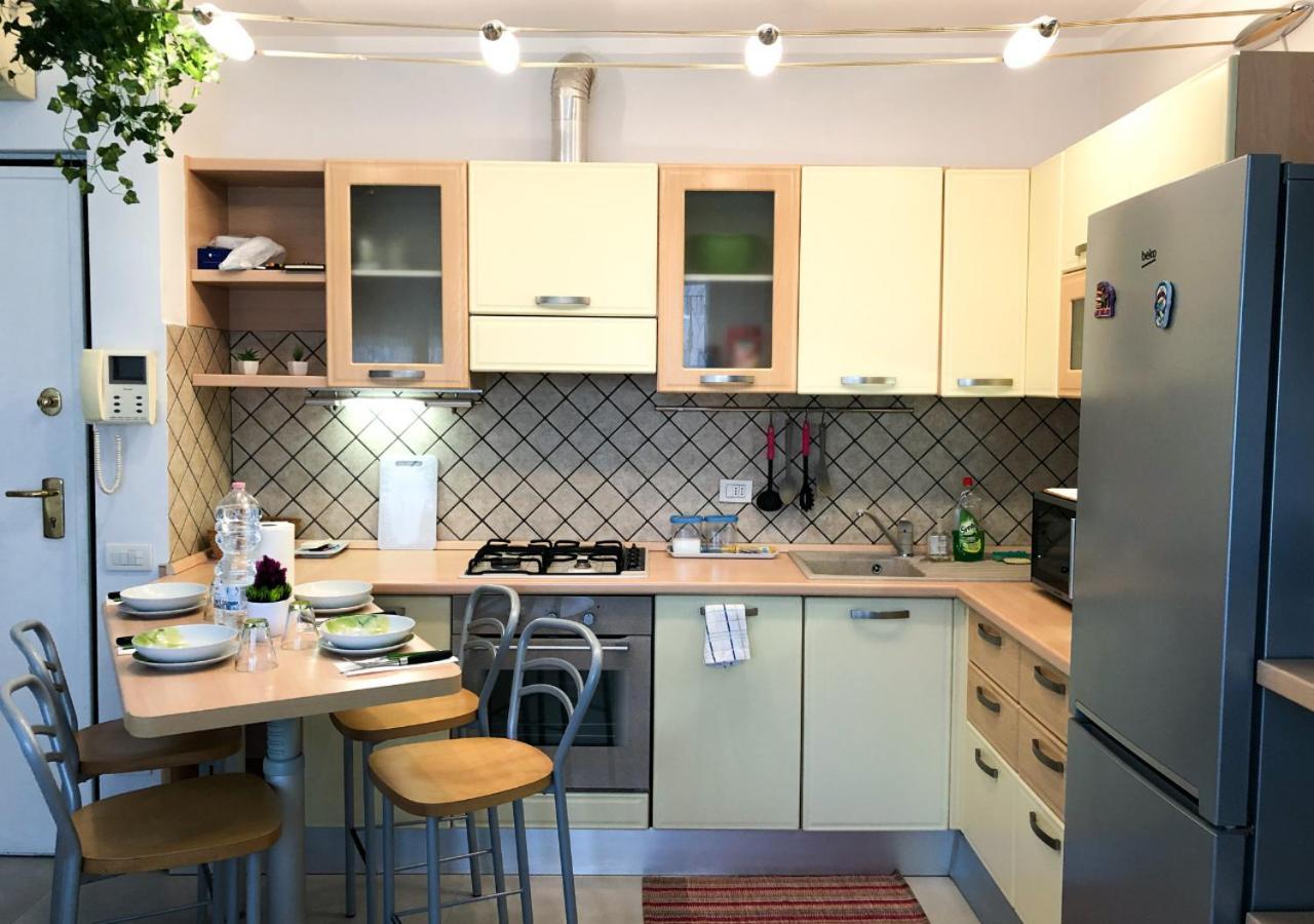 Apartmán Confortevole Bilocale A Pochi Minuti Dal Centro Milán Exteriér fotografie