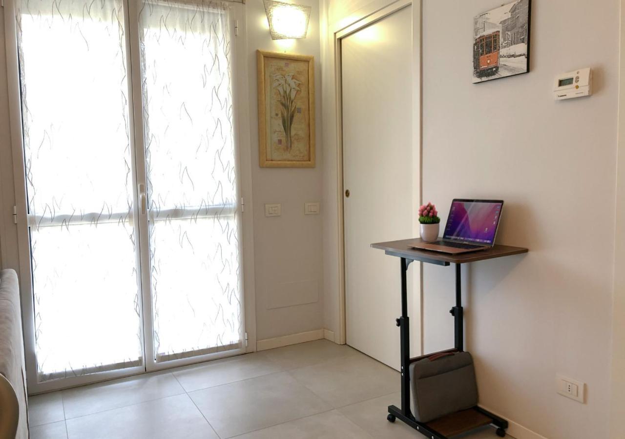 Apartmán Confortevole Bilocale A Pochi Minuti Dal Centro Milán Exteriér fotografie